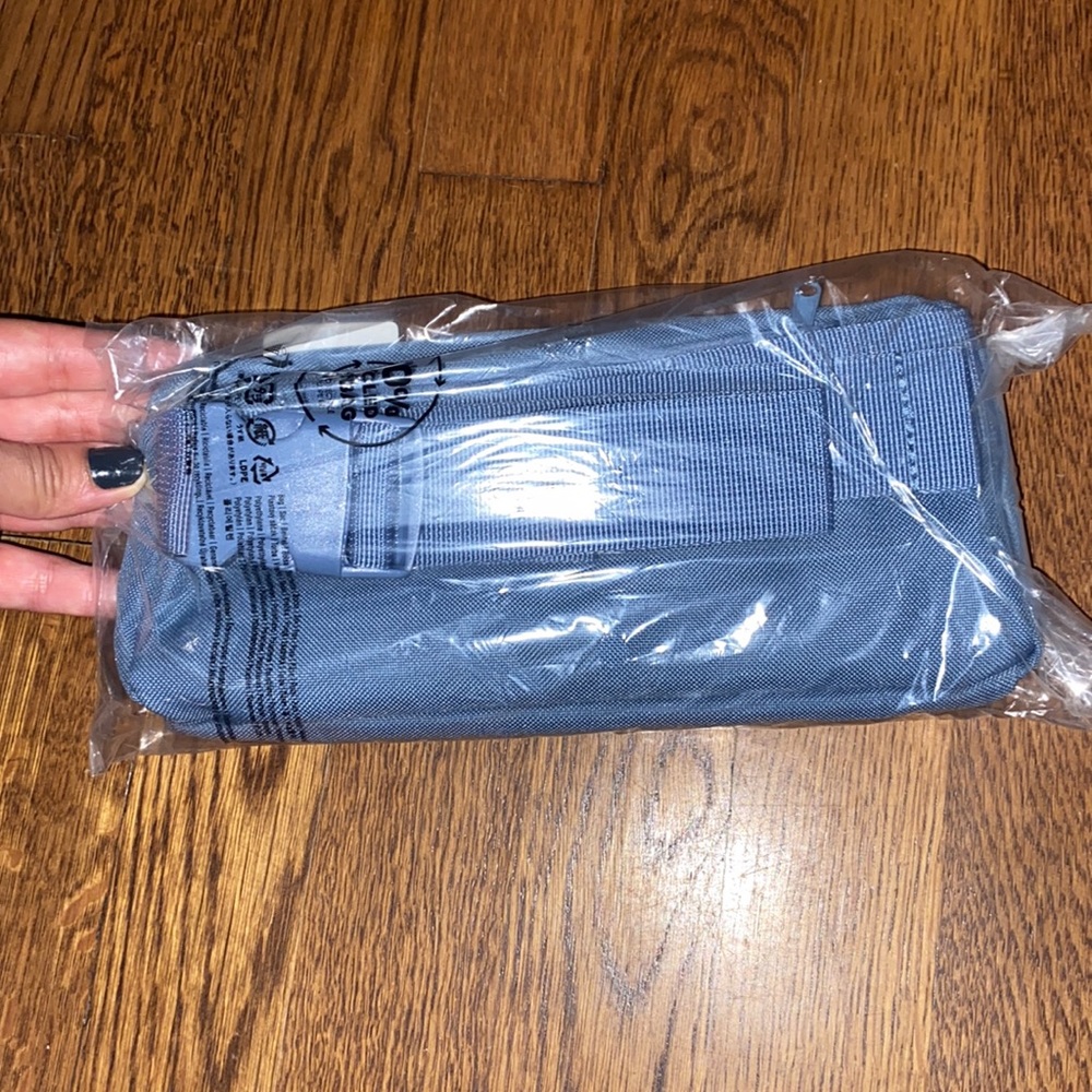 Fanny Pack - Reebok 💎 - Picture 2 of 3